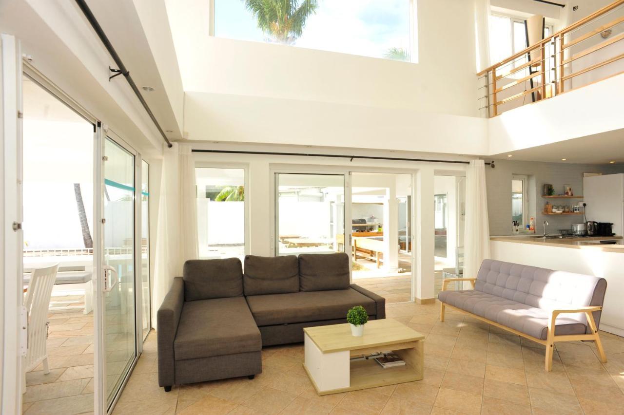 The Beach House - West Coast Mauritius Riviere Noire Bagian luar foto